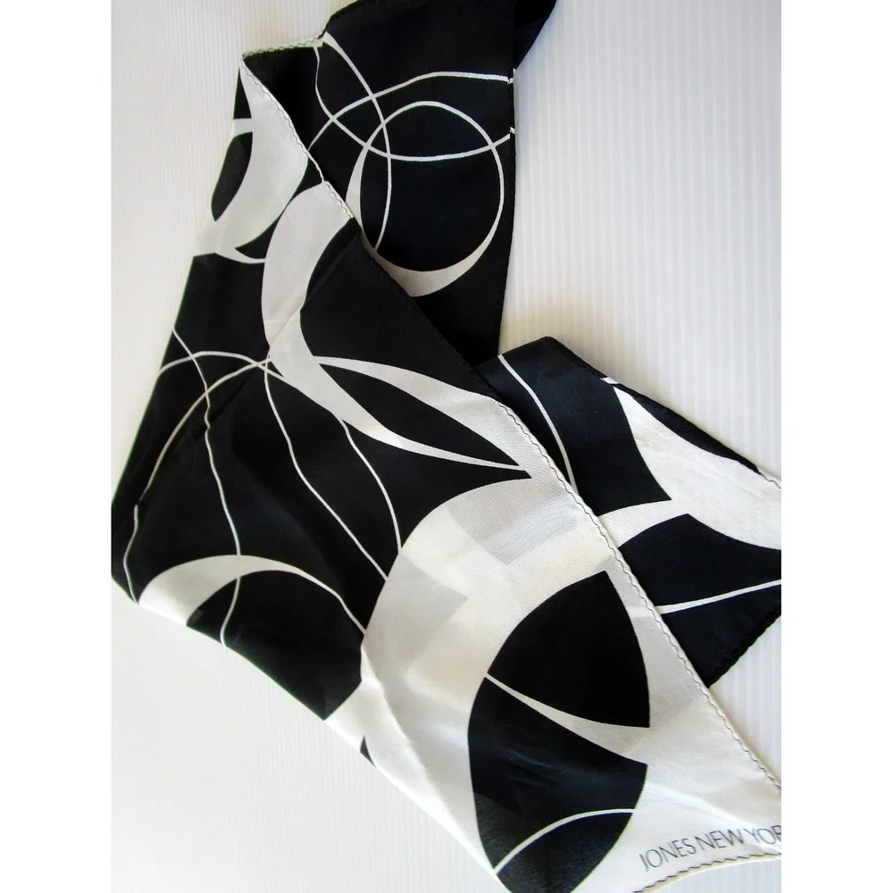 Vintage Jones New York Black and White Abstract 100% Silk Scarf 21 x 21